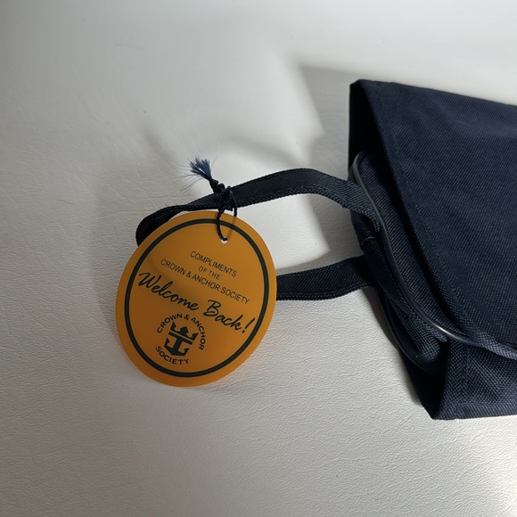 NWT Royal Caribbean hanging travel dop Kit - Picture 5 of 5